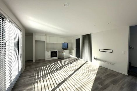Photo of property in 2/58 Division Street, Riccarton, Christchurch, 8041