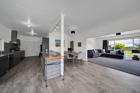 Photo of property in 444 Fraser Road, Normanby, Hawera, 4673