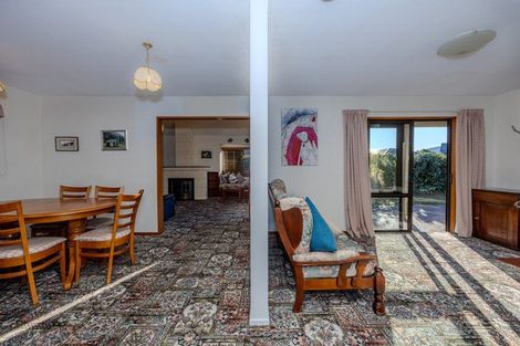 Photo of property in 8 Kennedy Crescent, Wanaka, 9305