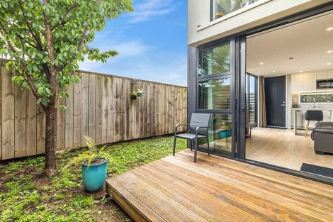 Photo of property in 52 Koro Lane, Mangere Bridge, Auckland, 2022