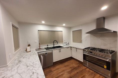 Photo of property in 30 Satara Crescent, Khandallah, Wellington, 6035