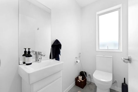 Photo of property in 13 Hollowout Street, Takanini, 2112