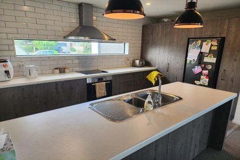 Photo of property in 20 Burnham School Road, Rolleston, 7614