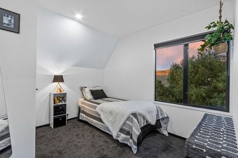 Photo of property in 31 Harry Ell Drive, Cashmere, Christchurch, 8022