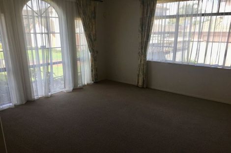 Photo of property in 31 Heyington Way, East Tamaki Heights, Auckland, 2016