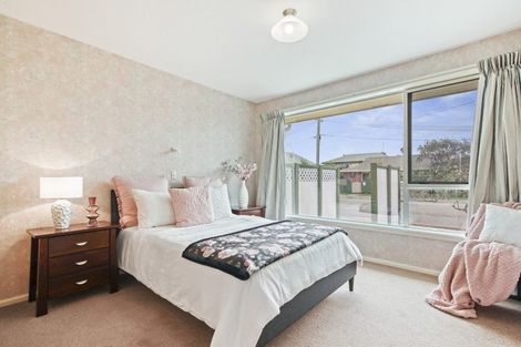Photo of property in 10 Millar Street, Sydenham, Christchurch, 8023