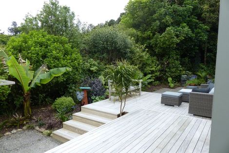 Photo of property in 19 Kakariki Grove, Waikanae, 5036