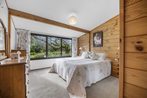 Photo of property in 37 Flint Road West, Stratford, 4332