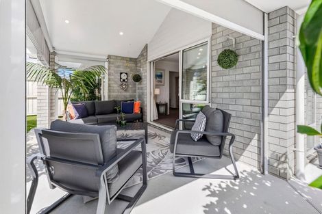 Photo of property in 12 Oceana Drive, Welcome Bay, Tauranga, 3175