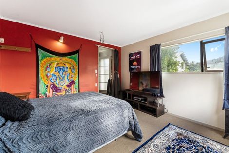 Photo of property in 10 Mamaku Street, Paraparaumu, 5032