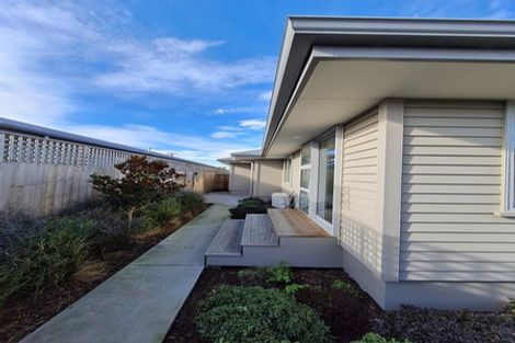 Photo of property in 2/166 Palmers Road, New Brighton, Christchurch, 8083