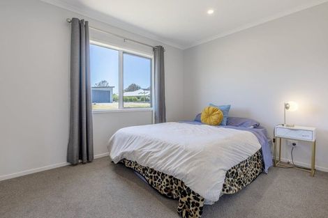Photo of property in 2 Wai Kite Kite Place, Motuoapa, 3382