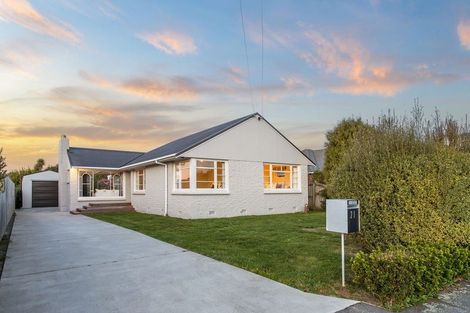 Photo of property in 21 Halliwell Avenue, Papanui, Christchurch, 8052