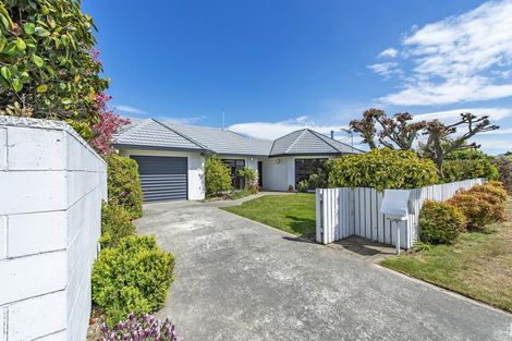 Photo of property in 1 Devon Crescent, Darfield, 7510