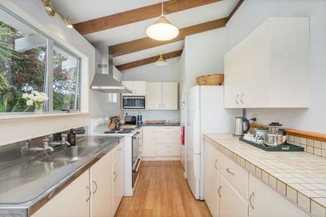 Photo of property in 54 Oyster Drive, Cooks Beach, Whitianga, 3591