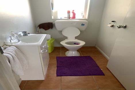 Photo of property in 4 Volta Place, Clendon Park, Auckland, 2103