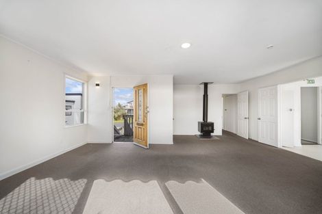 Photo of property in 45 Bodi Place, Te Atatu South, Auckland, 0610