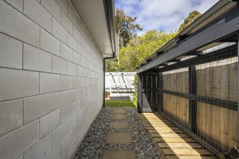 Photo of property in 519 Mangorei Road, Highlands Park, New Plymouth, 4312