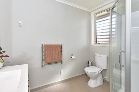 Photo of property in 11 Tarapiroe Avenue, Takanini, 2112