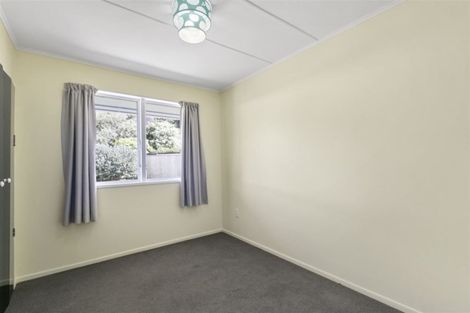 Photo of property in 18 Kumeroa Grove, Wainuiomata, Lower Hutt, 5014