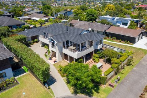 Photo of property in 1/10 Coquille Place, Half Moon Bay, Auckland, 2012