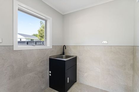 Photo of property in 11 Redwood Drive, Massey, Auckland, 0614