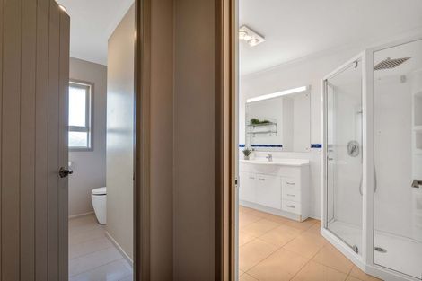 Photo of property in 6c Highfield Place, Highlands Park, New Plymouth, 4312