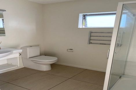 Photo of property in 22 The Anchorage, Whitby, Porirua, 5024