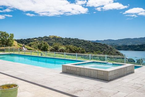 Photo of property in 30 Richmond Road, Mangonui, 0420