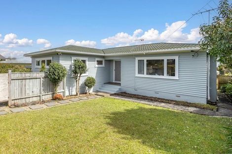 Photo of property in 1/46 College Road, Northcote, Auckland, 0627