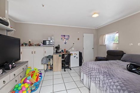 Photo of property in 94 Forest Lake Road, Forest Lake, Hamilton, 3200