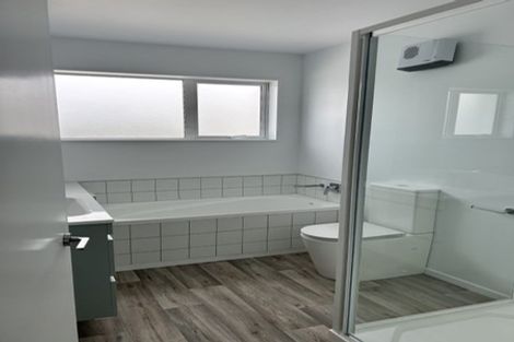 Photo of property in 2/37 Beresford Street, New Brighton, Christchurch, 8061