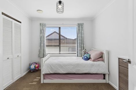 Photo of property in 71 Leeward Drive, Whitby, Porirua, 5024