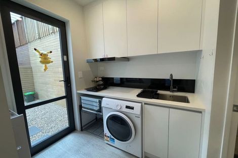 Photo of property in 42 Mulroy Place, Pinehill, Auckland, 0632