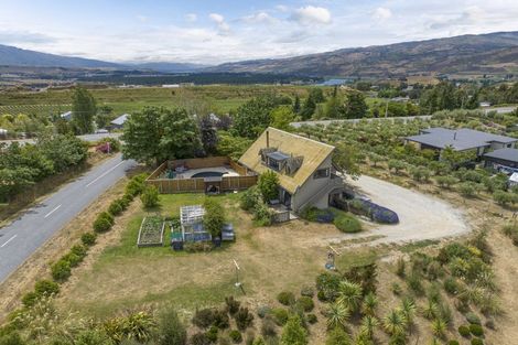 Photo of property in 67 Hall Road, Bannockburn, Cromwell, 9384