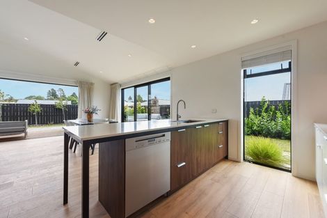 Photo of property in 5 Safre Place, Mapua, 7005