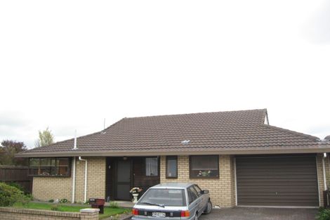 Photo of property in 18 Sheraton Place, Redwood, Christchurch, 8051