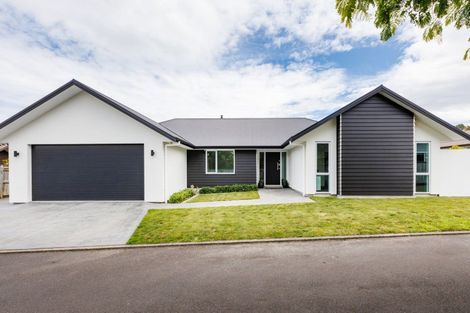 Photo of property in 109b James Line, Kelvin Grove, Palmerston North, 4414
