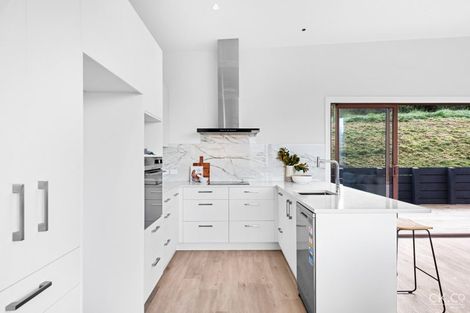 Photo of property in 18 Colorado Road, Totara Park, Upper Hutt, 5018