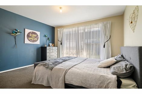 Photo of property in 59 Winters Road, Redwood, Christchurch, 8051