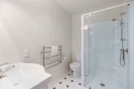 Photo of property in 11 Highview Terrace, Queenstown, 9300