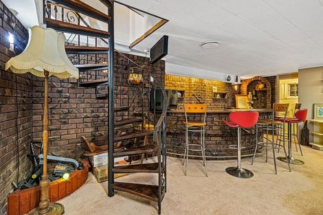 Photo of property in 424 Don Buck Road, Massey, Auckland, 0614