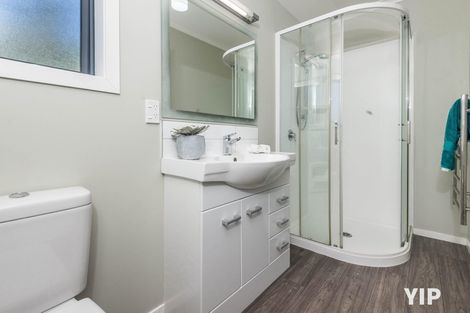 Photo of property in 4 Cresswell Place, Johnsonville, Wellington, 6037