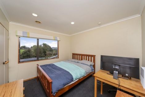 Photo of property in 50 Cressida Avenue, Stratford, 4332