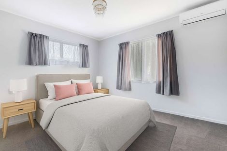 Photo of property in 2/17 Mcdougall Street, Manurewa East, Auckland, 2102