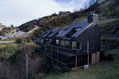 Photo of property in 55 Goldfield Heights, Queenstown, 9300