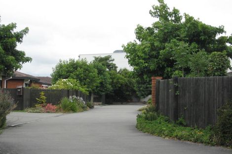 Photo of property in 2/32 Hanrahan Street, Upper Riccarton, Christchurch, 8041