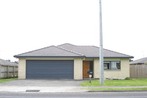 Photo of property in 100a Manuroa Road, Takanini, 2112