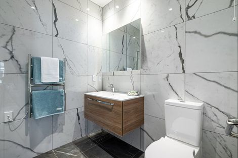 Photo of property in 14/30 Ambassador Glade, Orewa, 0931