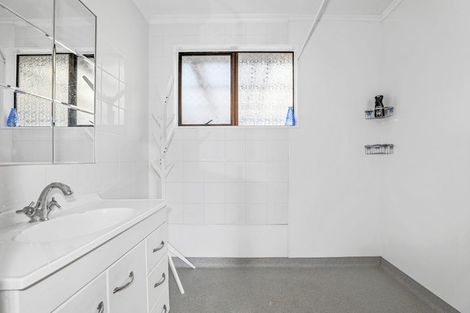 Photo of property in 16 Wairau Avenue, Waitahanui, Taupo, 3378